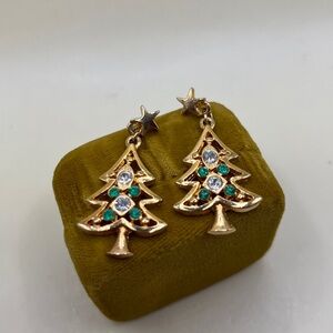 Vintage LIA Christmas Tree Earrings Gold Tone Rhinestone Dangle Holiday Jewelry
